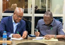 Ministers Sign $4.3M Deal to Complete Hospitals and Kerry Town Oxygen Facility